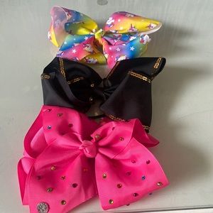 Jojo siwa bows